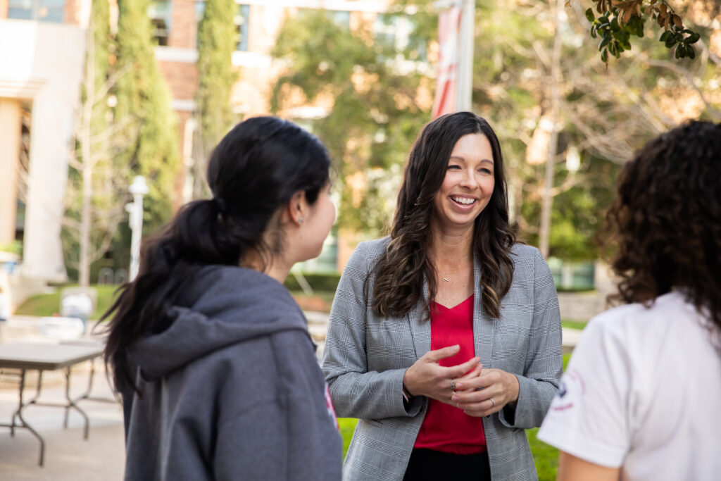 Jessica Berger speaking with students
